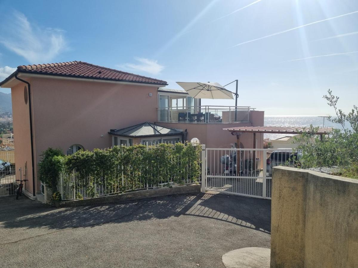 Dernier Etage D'Une Maison Roquebrune-Cap-Martin Zewnętrze zdjęcie